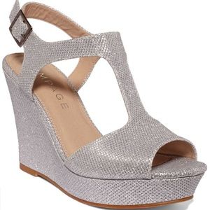Rampage Coutni Silver Platform Wedges